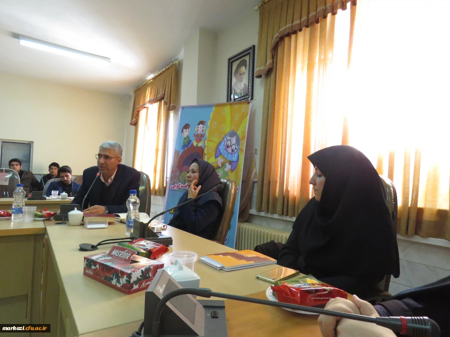 کارگاه آموزش کاربرد قصه گویی و یادگیری لذت بخش  3