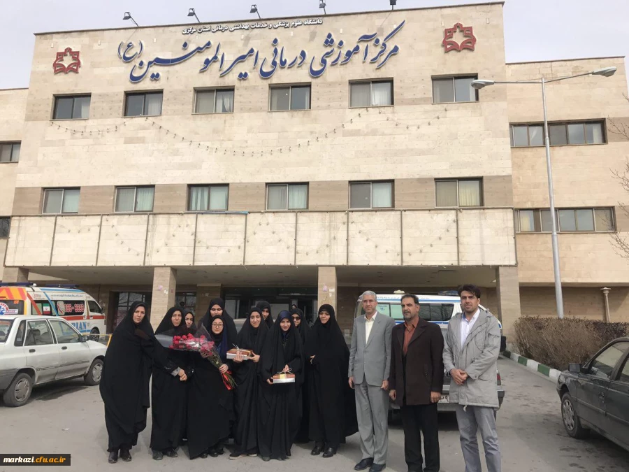 با حضور مسئولان و دانشجومعلمان پردیس زینب کبری (س) استان مرکزی انجام شد.  2