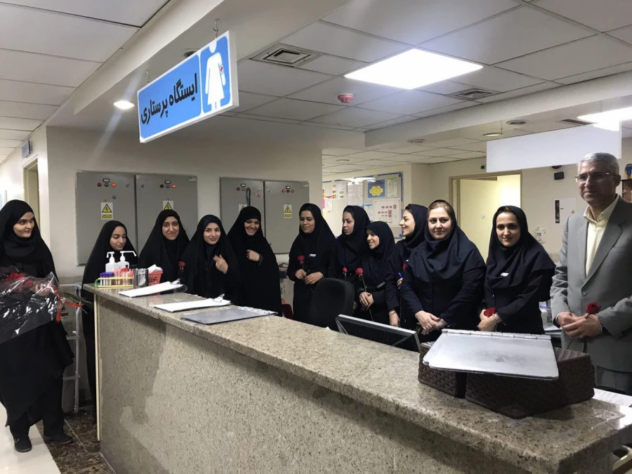 با حضور مسئولان و دانشجومعلمان پردیس زینب کبری (س) استان مرکزی انجام شد.  2