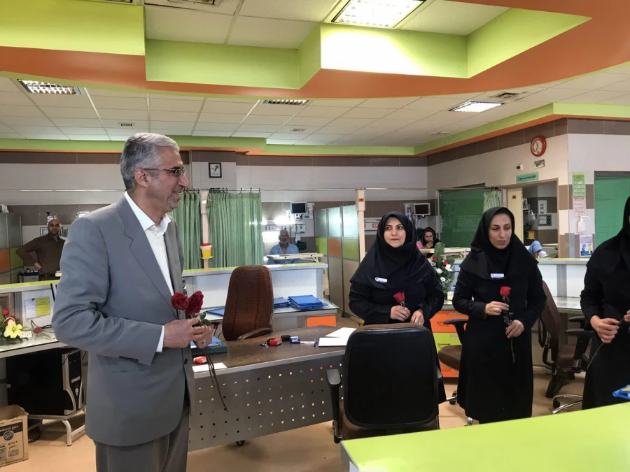 با حضور مسئولان و دانشجومعلمان پردیس زینب کبری (س) استان مرکزی انجام شد.  2