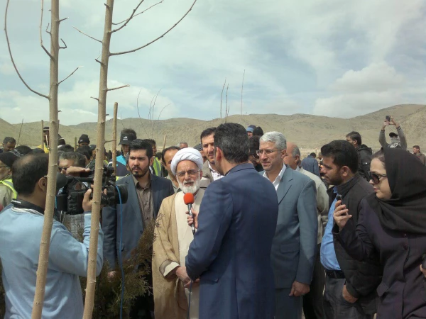 حضور دانشجومعلمان دانشگاه فرهنگیان پردیس زینب کبری (س) در همایش روز درختکاری  2