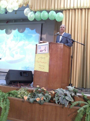 مراسم بزرگداشت ولادت حضرت زهرا (س) در پردیس زینب کبری (س)،استان مرکزی برگزار شد. 2