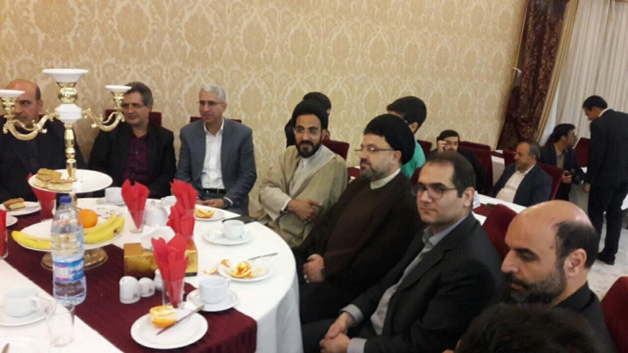 در آستانه هفته آموزش در استان مرکزی برگزار شد،
ضیافت تجلیل از اساتید دانشگاه فرهنگیان استان مرکزی  2