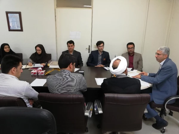 جلسه شورای پژوهشی استان در دفتر مدیریت امور پردیس های استان برگزار شد. 4