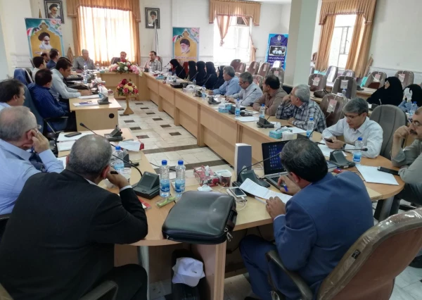 حضور جناب آقای دکتر مشهدی و جناب آقای برهانی در نشست مدرسان مرجع کارورزی 2