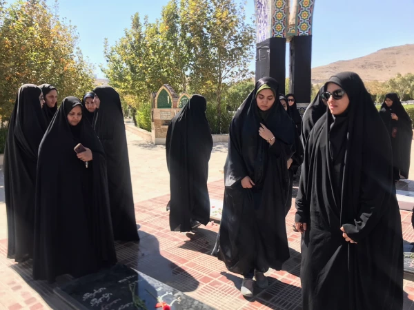 تجدید میثاق کارکنان و دانشجویان دانشگاه فرهنگیان استان مرکزی با شهدای انقلاب اسلامی و دفاع مقدس 7