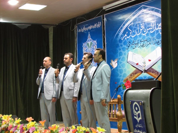 برگزاری محفل انس با قرآن در دانشگاه فرهنگیان استان مرکزی 5