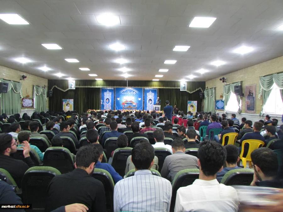 برگزاری محفل انس با قرآن در دانشگاه فرهنگیان استان مرکزی 6
