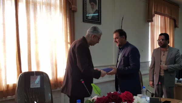 جلسه معارفه معاون هماهنگی مدیریت امور پردیس های استان مرکزی برگزار شد. 2