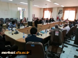 جلسه معارفه معاون هماهنگی مدیریت امور پردیس های استان مرکزی برگزار شد. 4