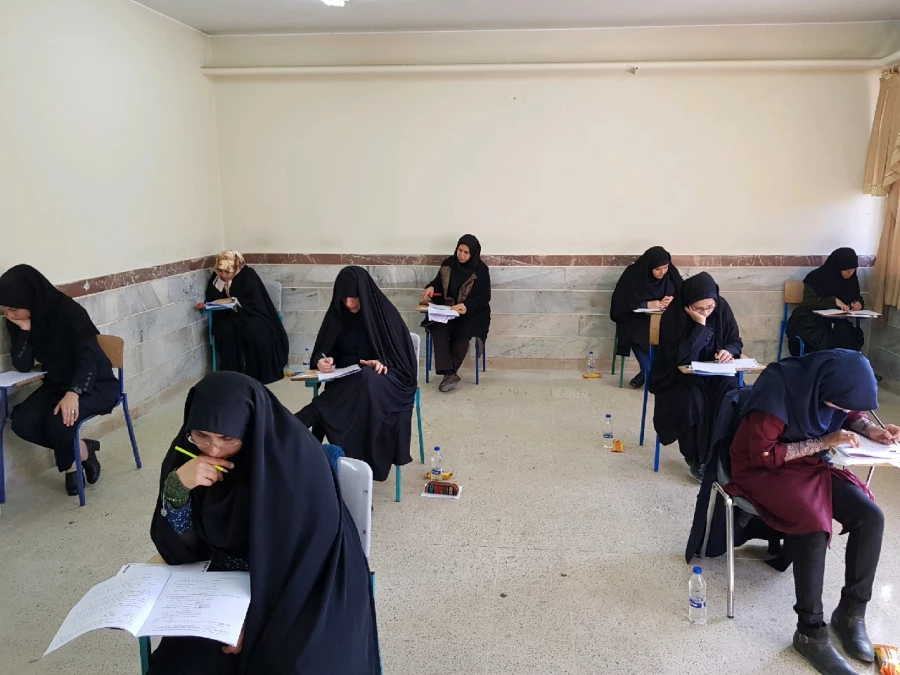 آزمون جبرانی اصلح در پردیس شهید باهنر استان مرکزی برگزار شد 3