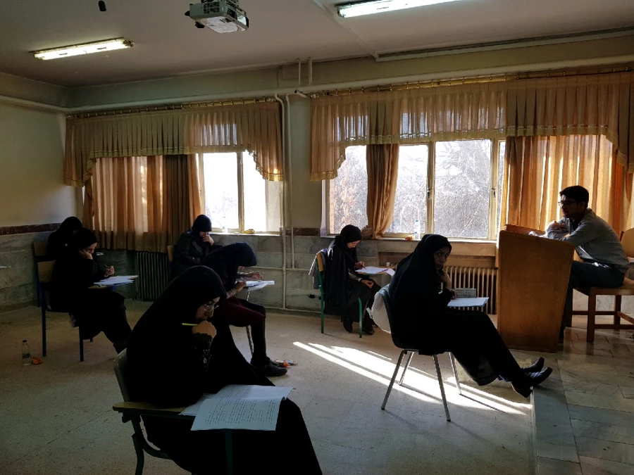 آزمون جبرانی اصلح در پردیس شهید باهنر استان مرکزی برگزار شد 6