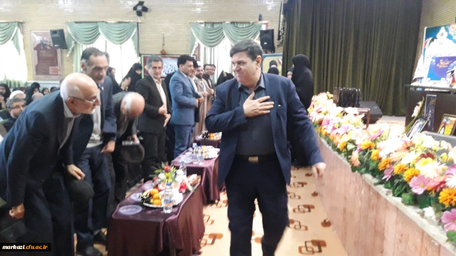 حضور دکتر خنیفردر دانشگاه فرهنگیان استان مرکزی و مراسم نکوداشت یکصدمین سال تربیت معلم 4