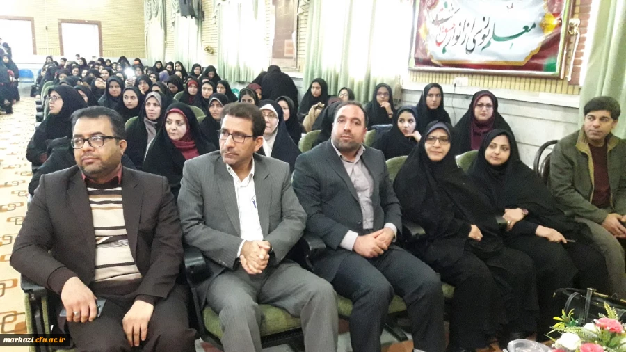 حضور دکتر خنیفردر دانشگاه فرهنگیان استان مرکزی و مراسم نکوداشت یکصدمین سال تربیت معلم 5