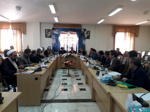 با حضور رییس دانشگاه فرهنگیان برگزار شد 
جلسه هیأت امنا دانشگاه فرهنگیان استان مرکزی
 2