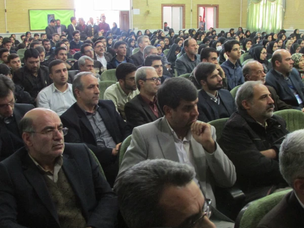 حضور دکتر خنیفردر دانشگاه فرهنگیان استان مرکزی و مراسم نکوداشت یکصدمین سال تربیت معلم 45