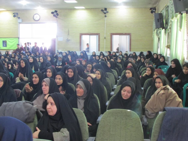 حضور دکتر خنیفردر دانشگاه فرهنگیان استان مرکزی و مراسم نکوداشت یکصدمین سال تربیت معلم 49