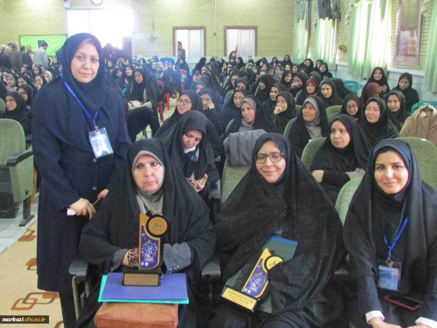 حضور دکتر خنیفردر دانشگاه فرهنگیان استان مرکزی و مراسم نکوداشت یکصدمین سال تربیت معلم 48