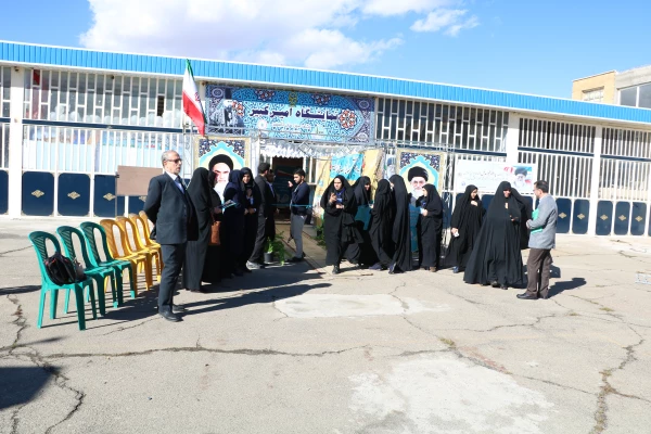 حضور دکتر خنیفردر دانشگاه فرهنگیان استان مرکزی و مراسم نکوداشت یکصدمین سال تربیت معلم 69