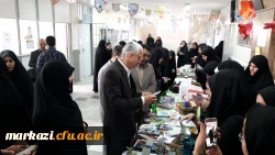 در پردیس زینب کبری(س) اراک برگزار شد

مراسم سیل مهربانی 2