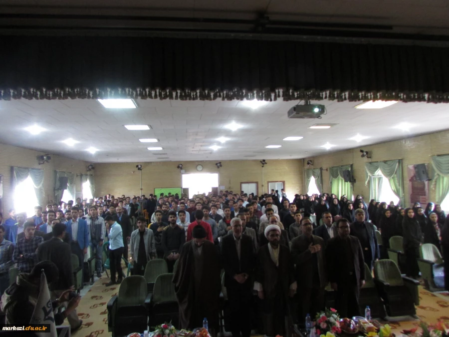 در دانشگاه فرهنگیان استان مرکزی برگزار شد

محفل نورانی انس با قرآن کریم
 2