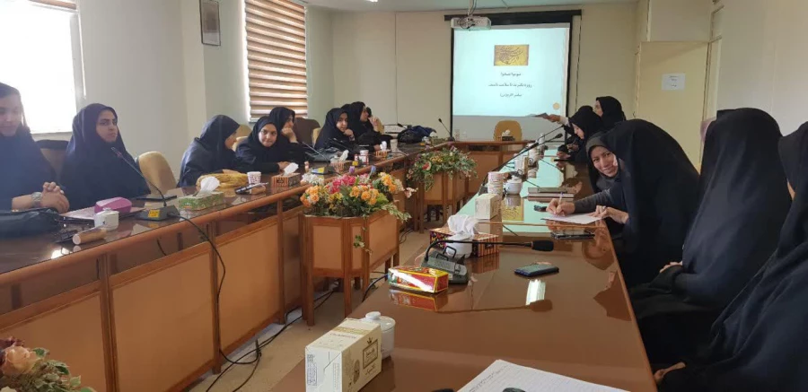 به همت حوزۀ دانشجویی پردیس زینب کبری (س) اراک برگزار شد

کارگاه تغذیه سالم با محوریت ماه مبارک رمضان  
 2