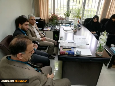 دیدار مسئولین بسیج دانشجویی و دانشجویان با مدیر پردیس های استان مرکزی