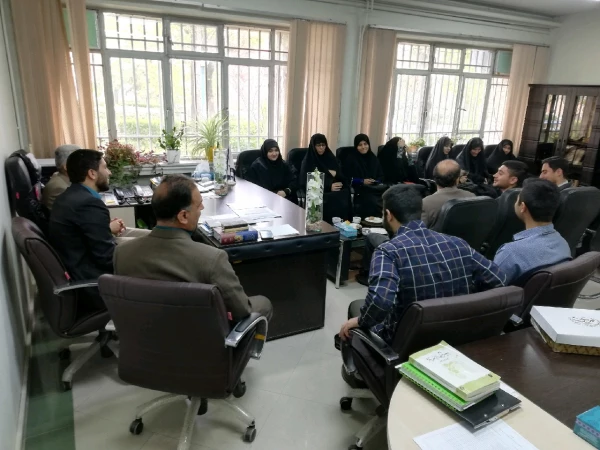 دیدار مسئولین بسیج دانشجویی و دانشجویان با مدیر پردیس های استان مرکزی 6