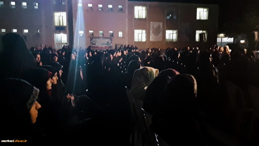 ضیافت افطاری در پردیس زینب کبری (س) استان مرکزی 2