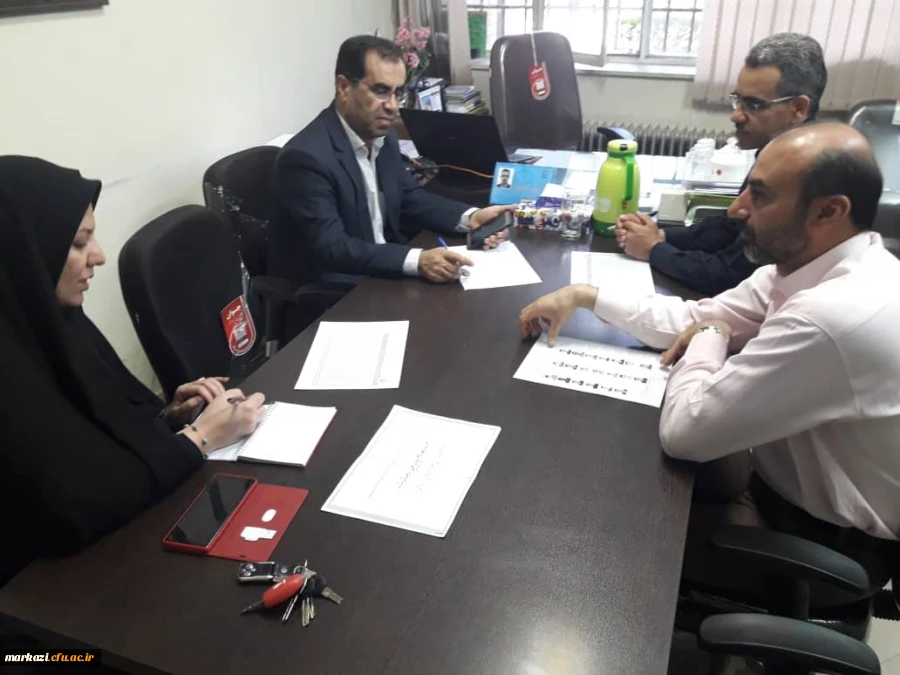 جلسه ستاد آزمون اصلح در دفتر معاون توسعه و منابع استان مرکزی برگزار شد. 2