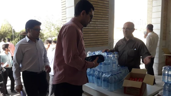 آزمون اصلح ویژه ی مهارت آموزان در پردیسهای استان مرکزی برگزار شد. 6