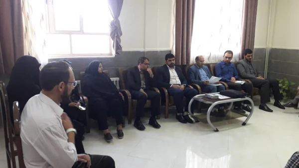 آزمون اصلح ویژه ی مهارت آموزان در پردیسهای استان مرکزی برگزار شد. 11