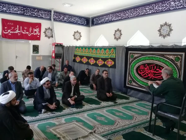 در پردیس شهید باهنر مرکزی برگزار شد
مراسم ویژه هفته دفاع مقدس  2