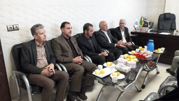 بازدید رییس و مدیر عامل مجمع خیرین از دانشگاه فرهنگیان استان مرکزی 3