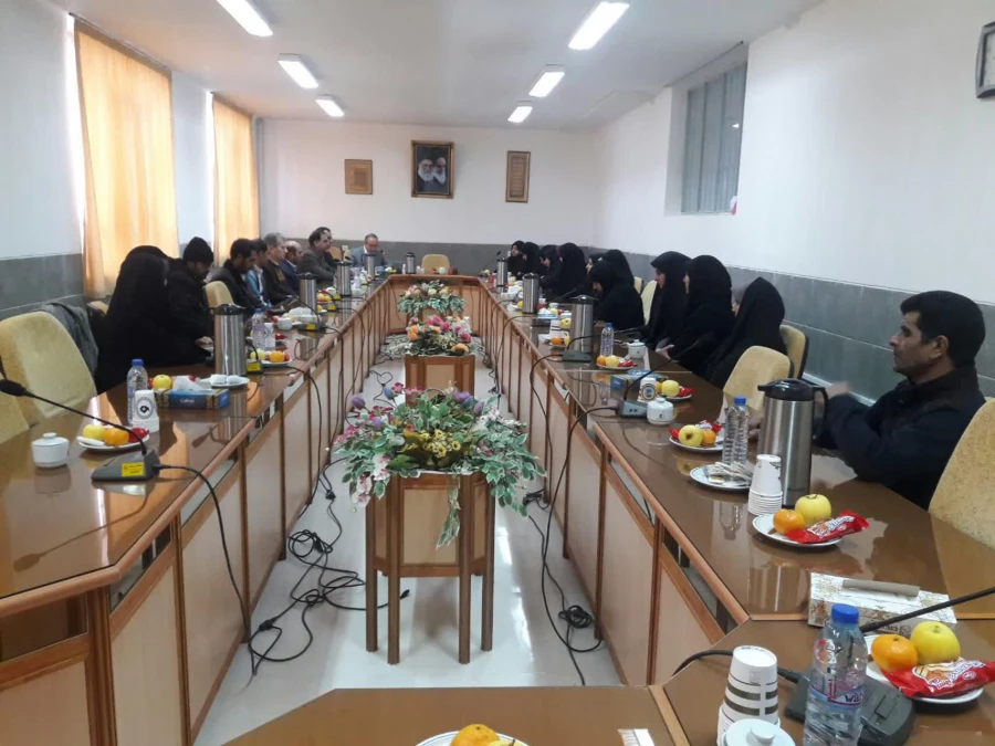 
شورای اداری کارکنان پردیسهای استان مرکزی برگزار شد 2