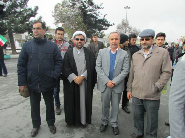 به روایت تصویر

 شرکت دانشجویان ، اساتید و کارکنان  دانشگاه فرهنگیان استان مرکزی درمراسم راهپیمایی میثاق باولایت   2