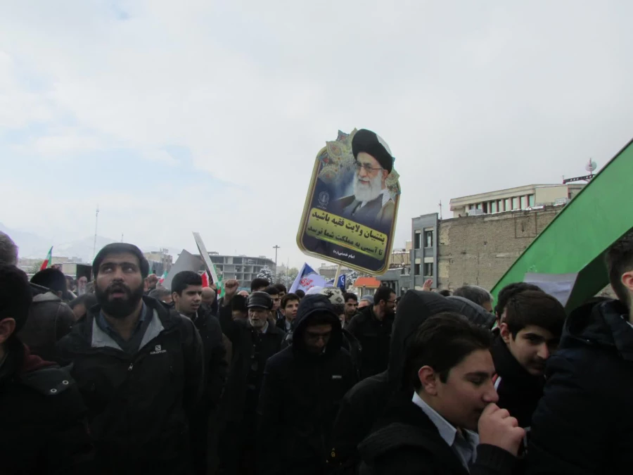 به روایت تصویر

 شرکت دانشجویان ، اساتید و کارکنان  دانشگاه فرهنگیان استان مرکزی درمراسم راهپیمایی میثاق باولایت   4