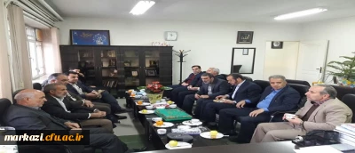 در دانشگاه فرهنگیان استان مرکزی برگزار شد

نشست مشترک سرپرست دانشگاه فرهنگیان با رئیس مجمع خیرین استان و مسولین آموزش و پرورش 