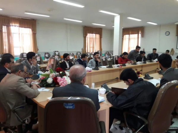 نشست مسئولین دانشگاه فرهنگیان استان مرکزی با دبیران کانونها و انجمنها 3