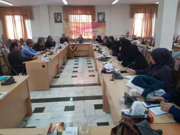 نشست سرپرستان سراهای دانشجویی دانشگاه فرهنگیان استان مرکزی برگزار شد. 3