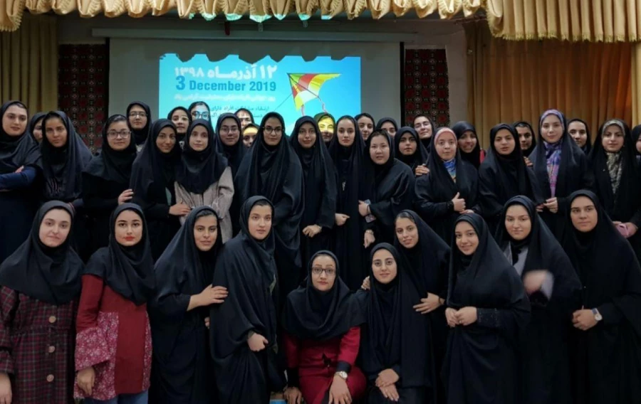 همایش بزرگداشت روز جهانی معلولان در پردیس زینب کبری برگزار شد. 5