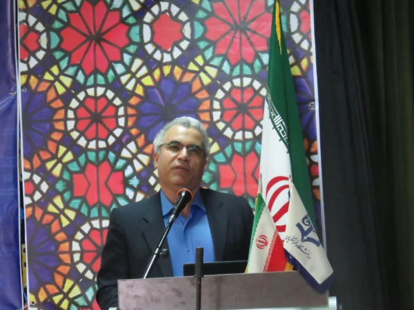 مراسم گرامیداشت هفته ی پژوهش برگزار شد. 7