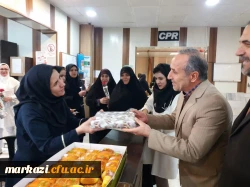 دیدار سرپرست دانشگاه فرهنگیان استان مرکزی به مناسبت گرامیداشت میلاد اسوه صبر و پایداری، حضرت زینب(ع) و روز پرستار، از پرستاران بیمارستان حضرت ولی عصر(عج) 2