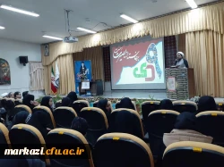 نشست «جریان شناسی سیاسی در نظام تعلیم و تربیت» به مناسبت حماسه 9 دی برگزار شد. 3