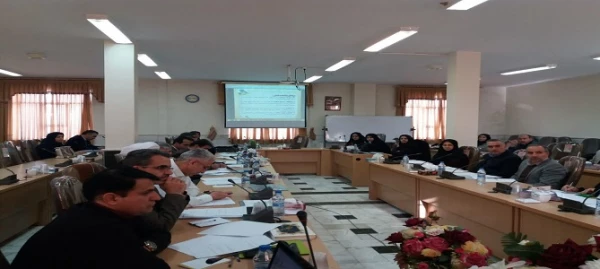 دوره ی بازآموزی مدرسان کارورزی پردیس های دانشگاه فرهنگیان استان مرکزی برگزار شد. 2