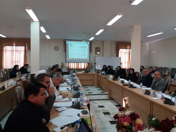 دوره ی بازآموزی مدرسان کارورزی پردیس های دانشگاه فرهنگیان استان مرکزی برگزار شد. 5