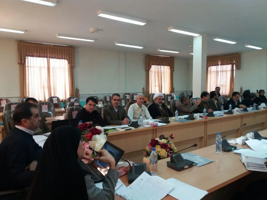 دوره ی بازآموزی مدرسان کارورزی پردیس های دانشگاه فرهنگیان استان مرکزی برگزار شد. 8