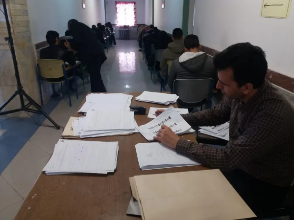 بازدید سرپرست دانشگاه فرهنگیان استان مرکزی از حوزه امتحانی 7