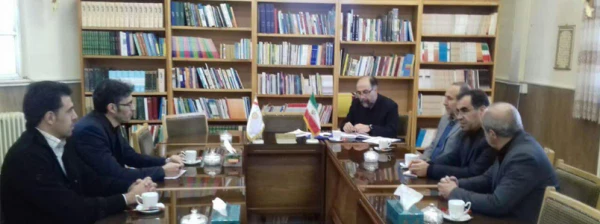 بررسی زمینه های همکاری دانشگاه فرهنگیان استان مرکزی  با سازمان کتابخانه های عمومی  2