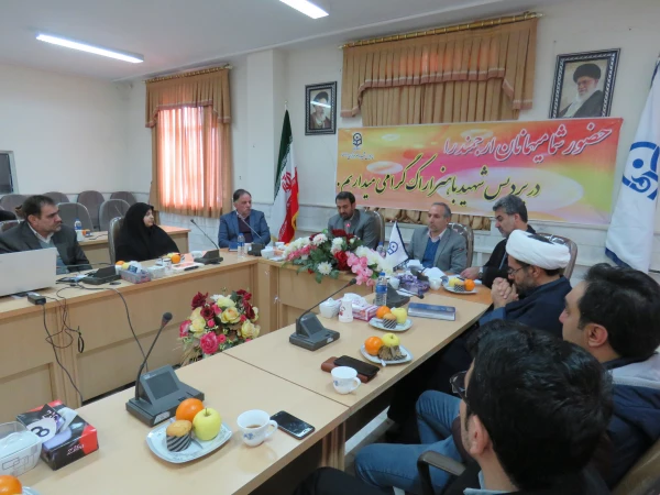 باورمندی، اعتمادسازی و شفافیت سه اصل اساسی در بنیاد است 6